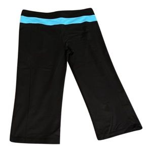 Black and Blue Kirkland Signature Legging Capris